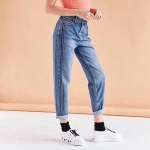 BDG UO Medium Wash Pintuck High Rise Mom Jeans